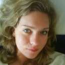 Hot and Horny Goldi Ready to Play on Sex Cam